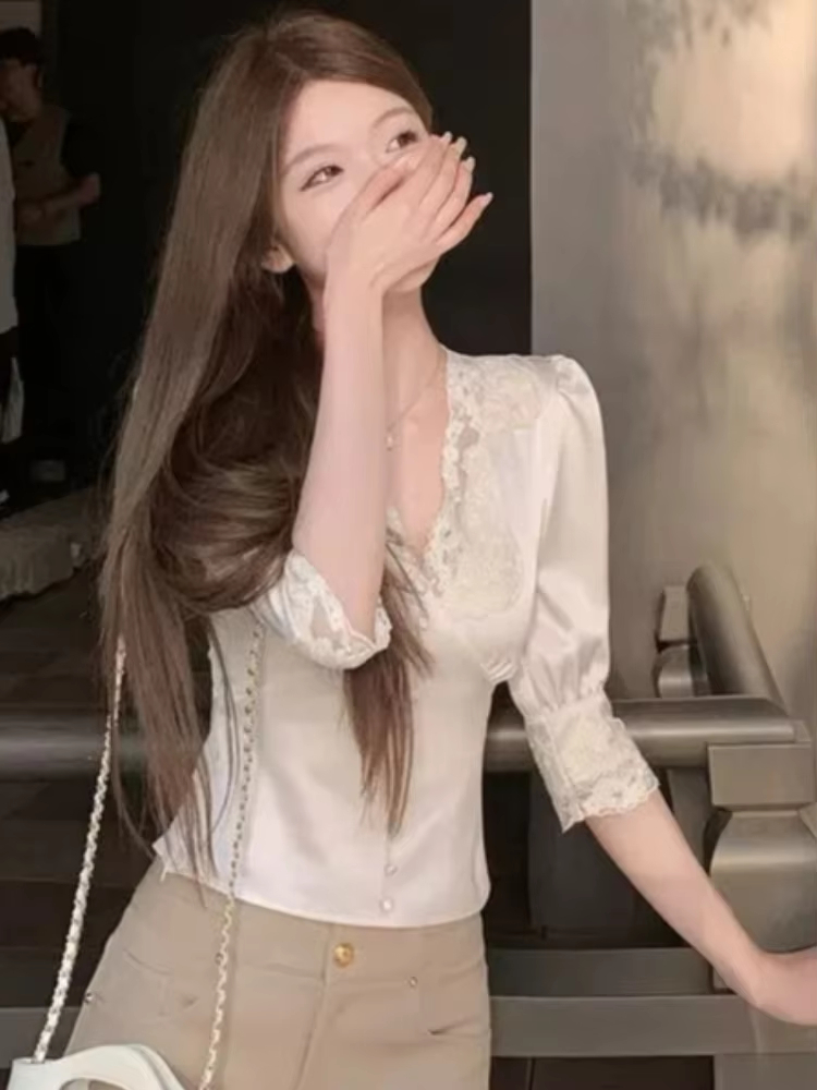 Elegante französische Blusen m – Summer Clothing In French Bewertung und Preis
